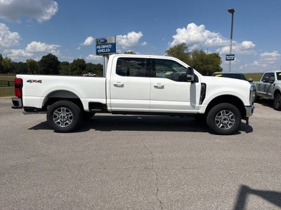 2027 Ford F-250 F-250® Lariat®