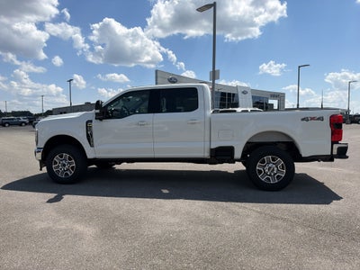 2027 Ford F-250 F-250® Lariat®