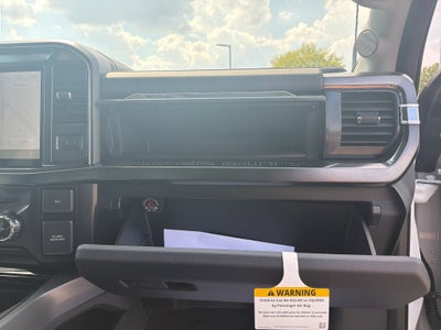 2027 Ford F-250 F-250® Lariat®