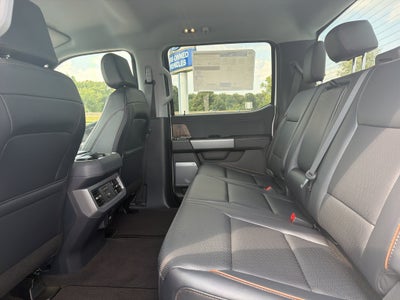 2027 Ford F-250 F-250® Lariat®