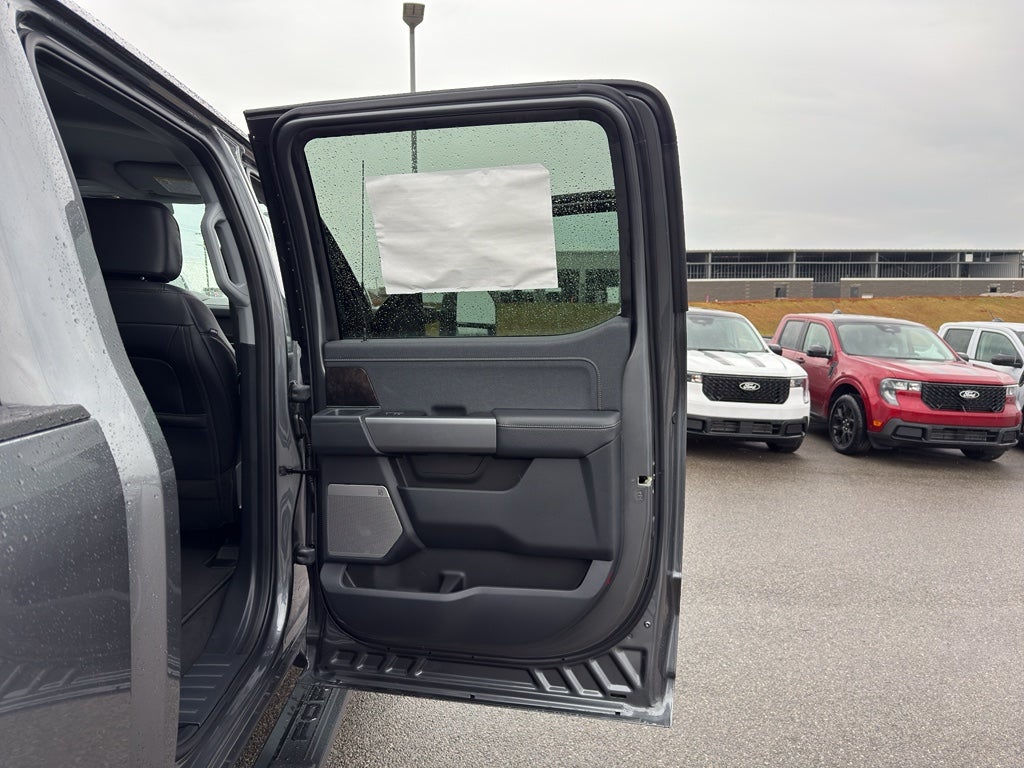 2026 Ford F-350 F-350® Lariat®