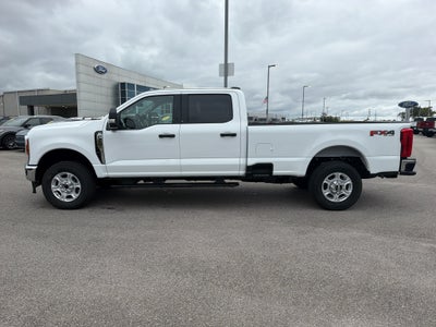 2027 Ford F-350 F-350® XLT
