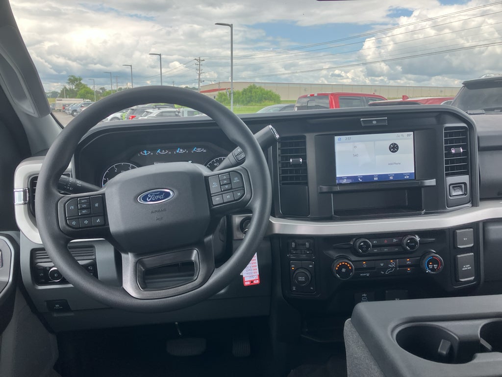 2026 Ford F-350 F-350® XLT
