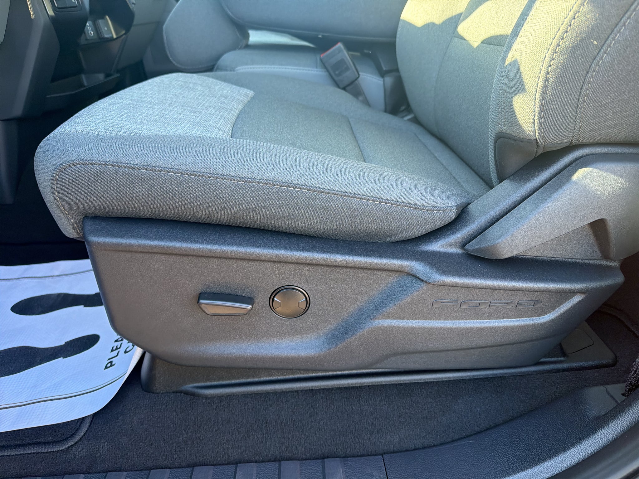 2027 Ford F-350 F-350® XLT