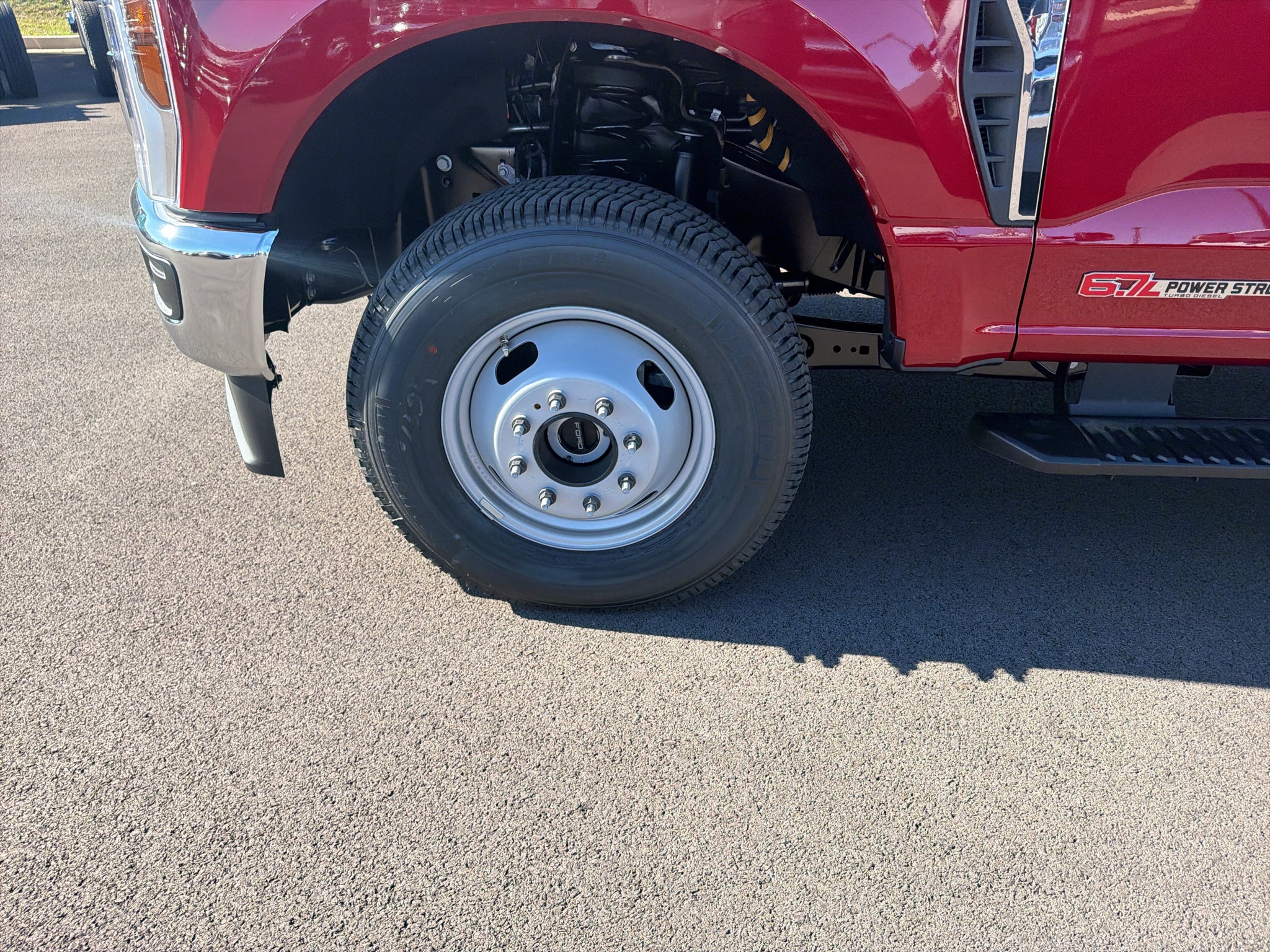 2027 Ford F-350 F-350® XLT