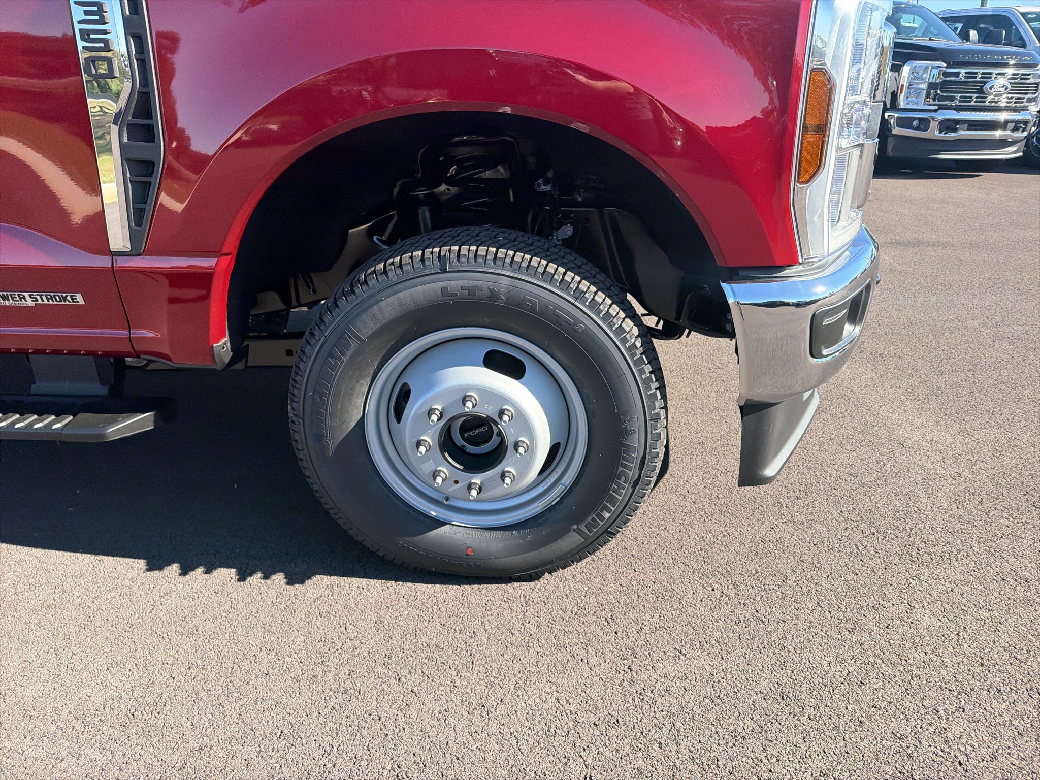 2027 Ford F-350 F-350® XLT