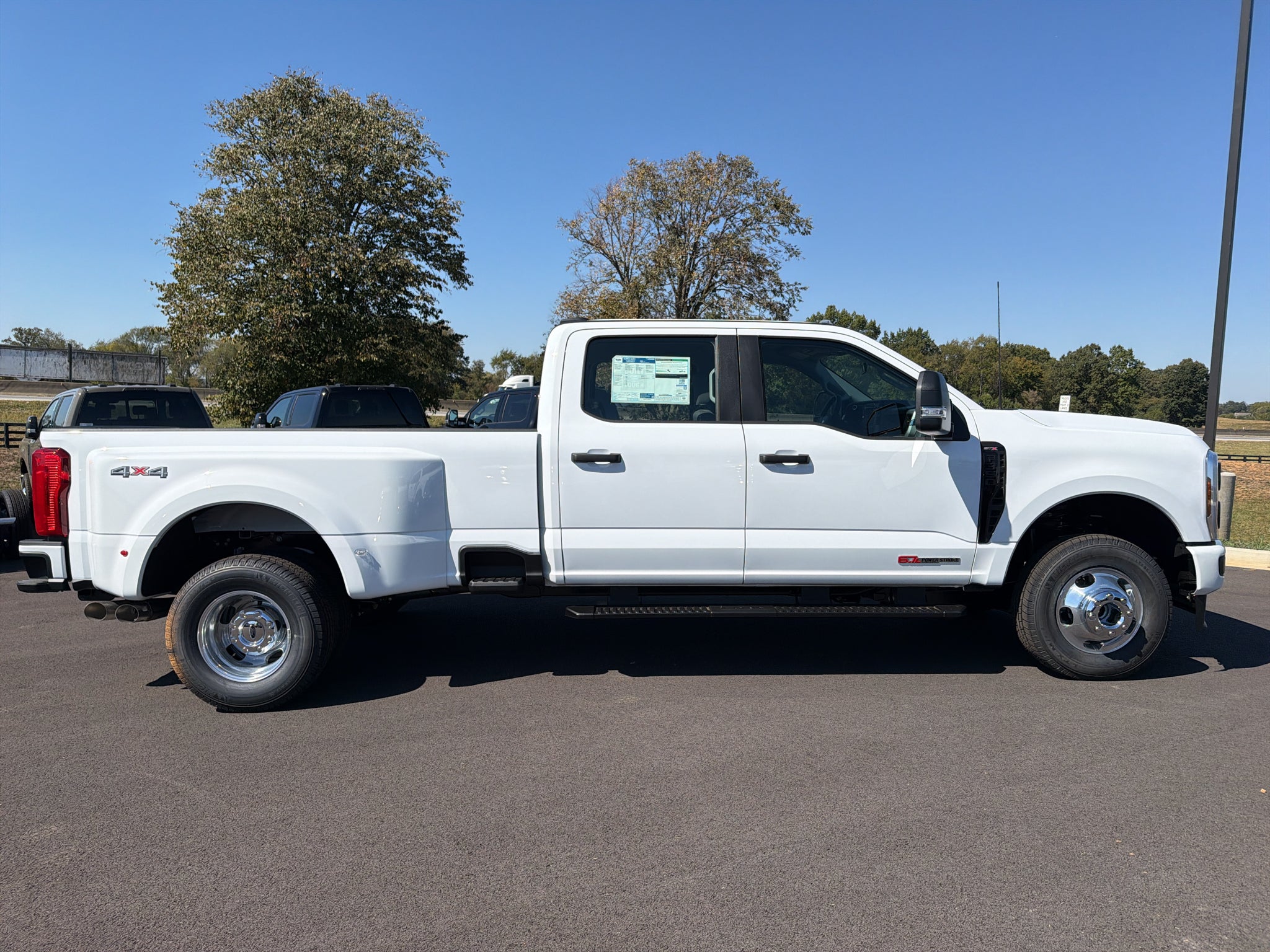 2027 Ford F-350 XL