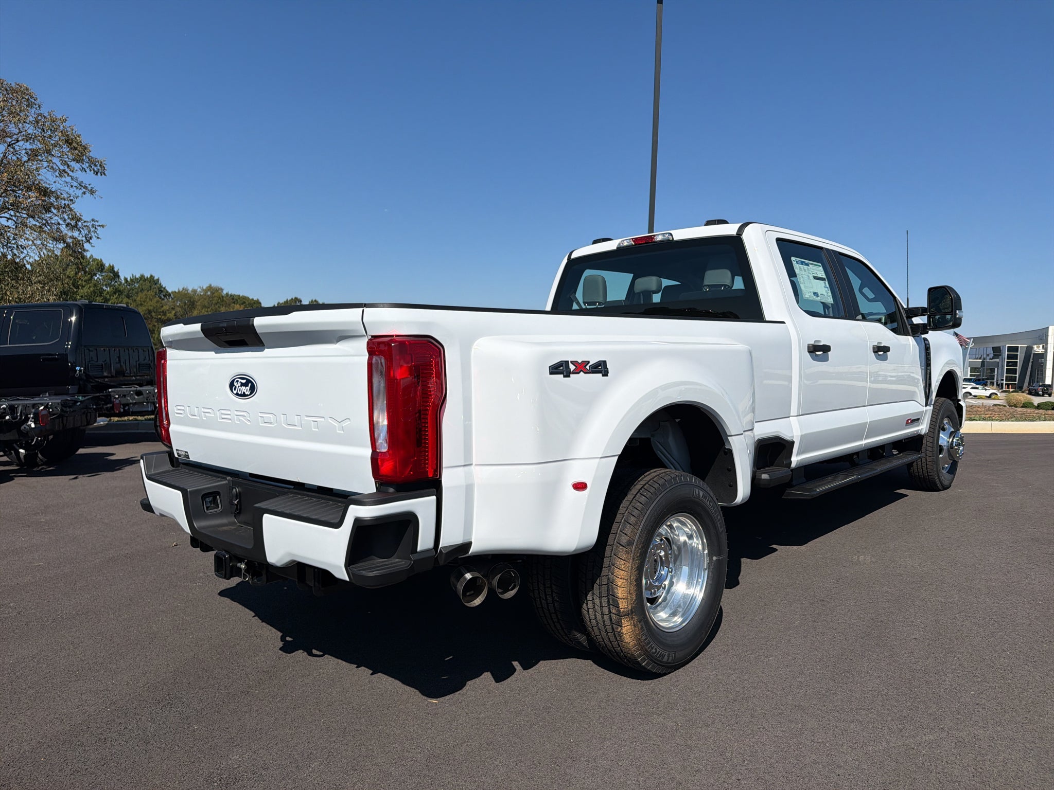 2027 Ford F-350 XL