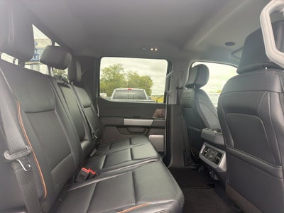 2027 Ford F-350 F-350® Lariat®