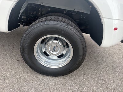2027 Ford F-350 F-350® Lariat®