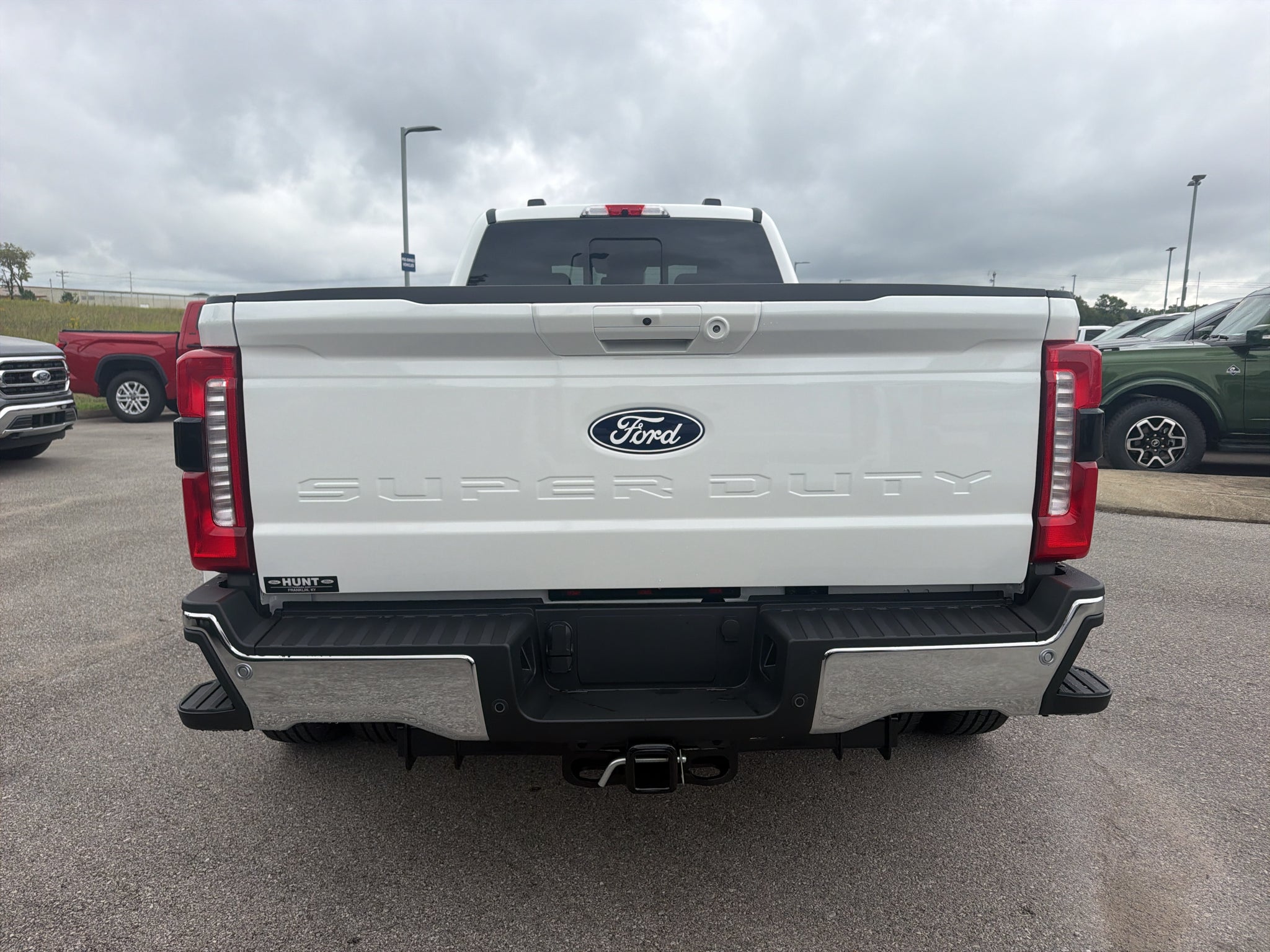 2027 Ford F-350 F-350® Lariat®