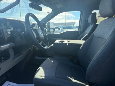 2027 Ford F-350 XLT