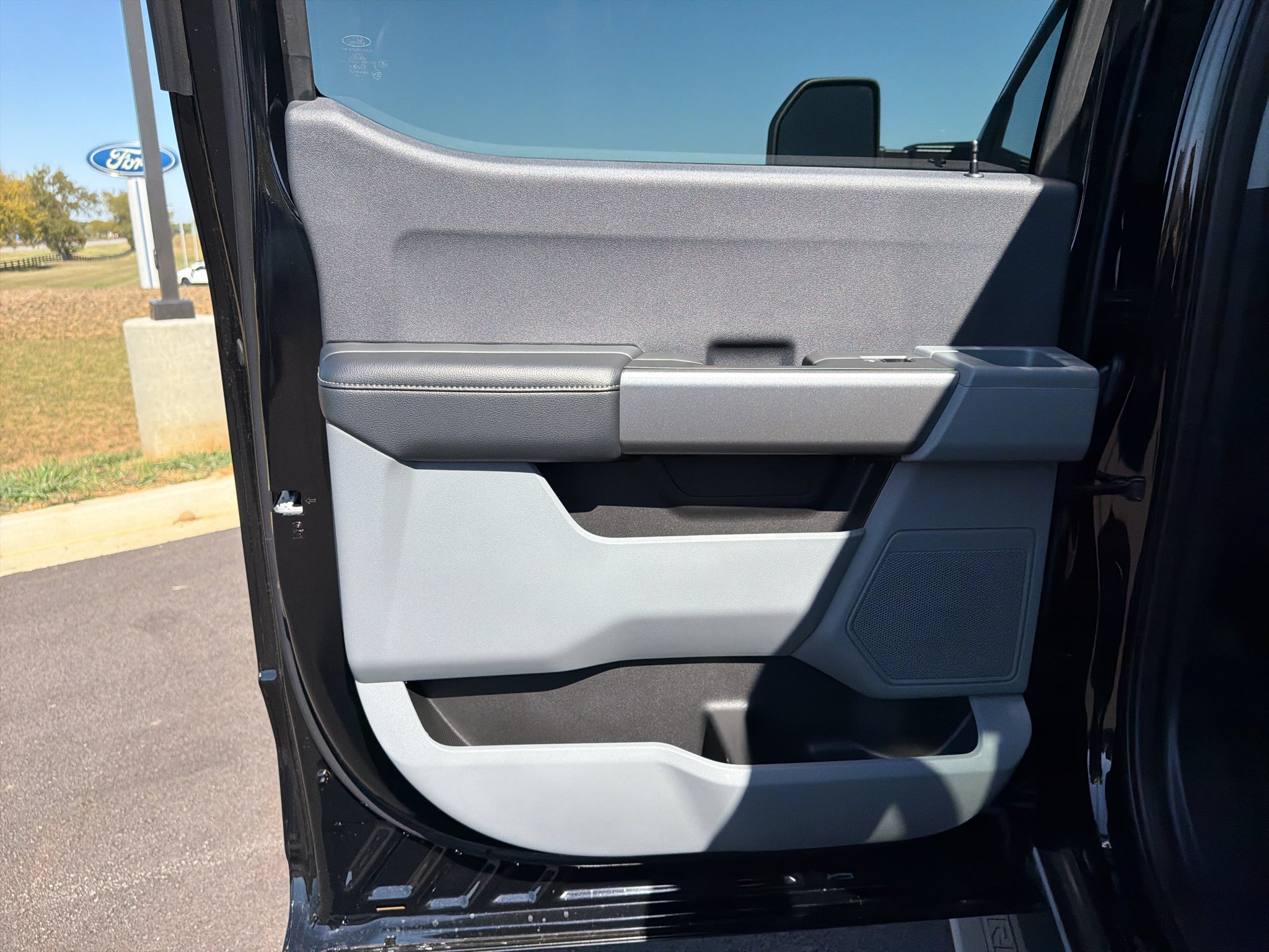 2027 Ford F-350 XLT