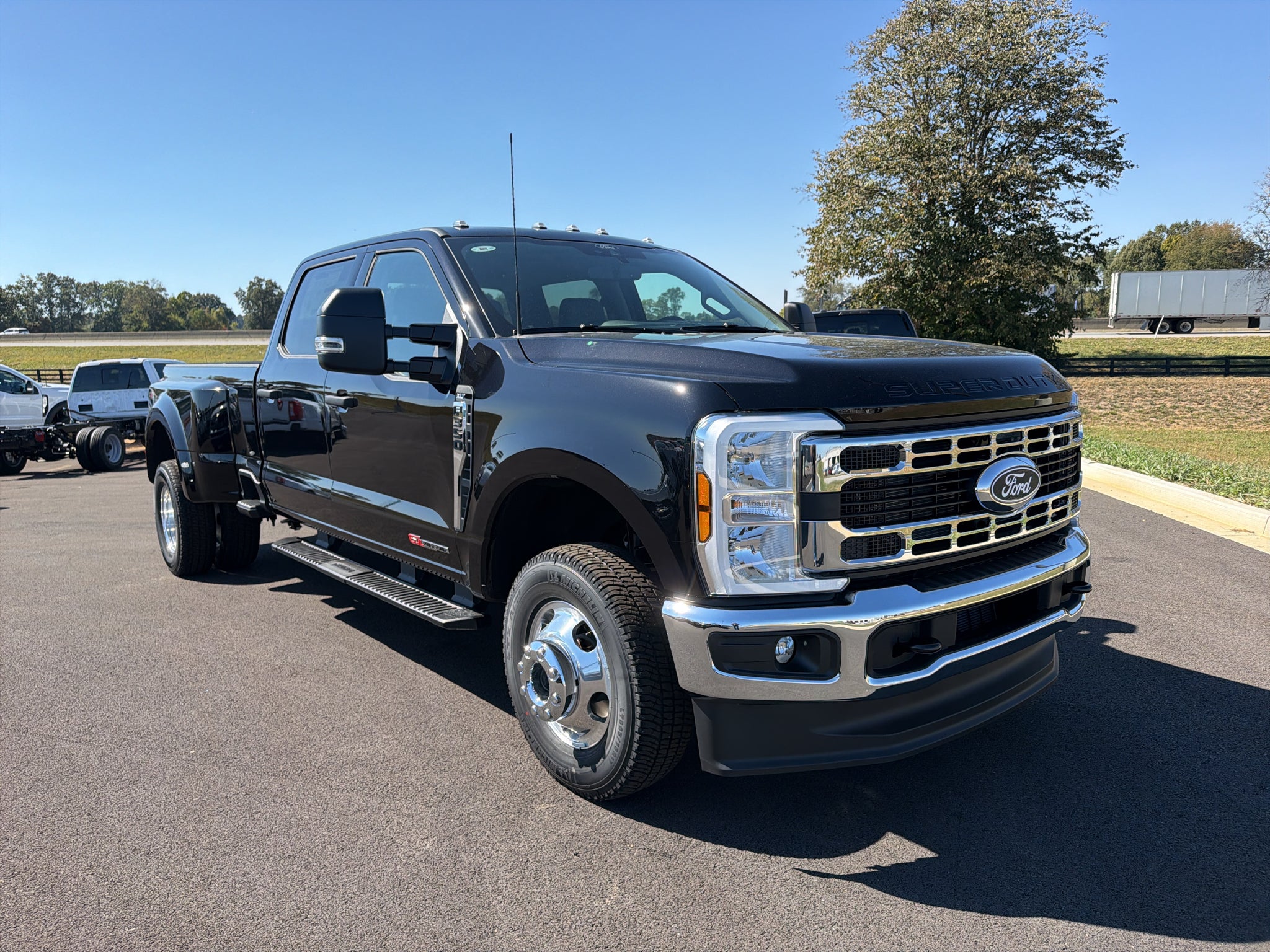 2027 Ford F-350 XLT