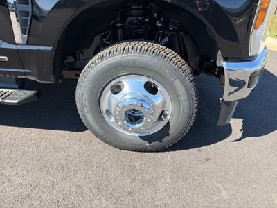 2027 Ford F-350 XLT