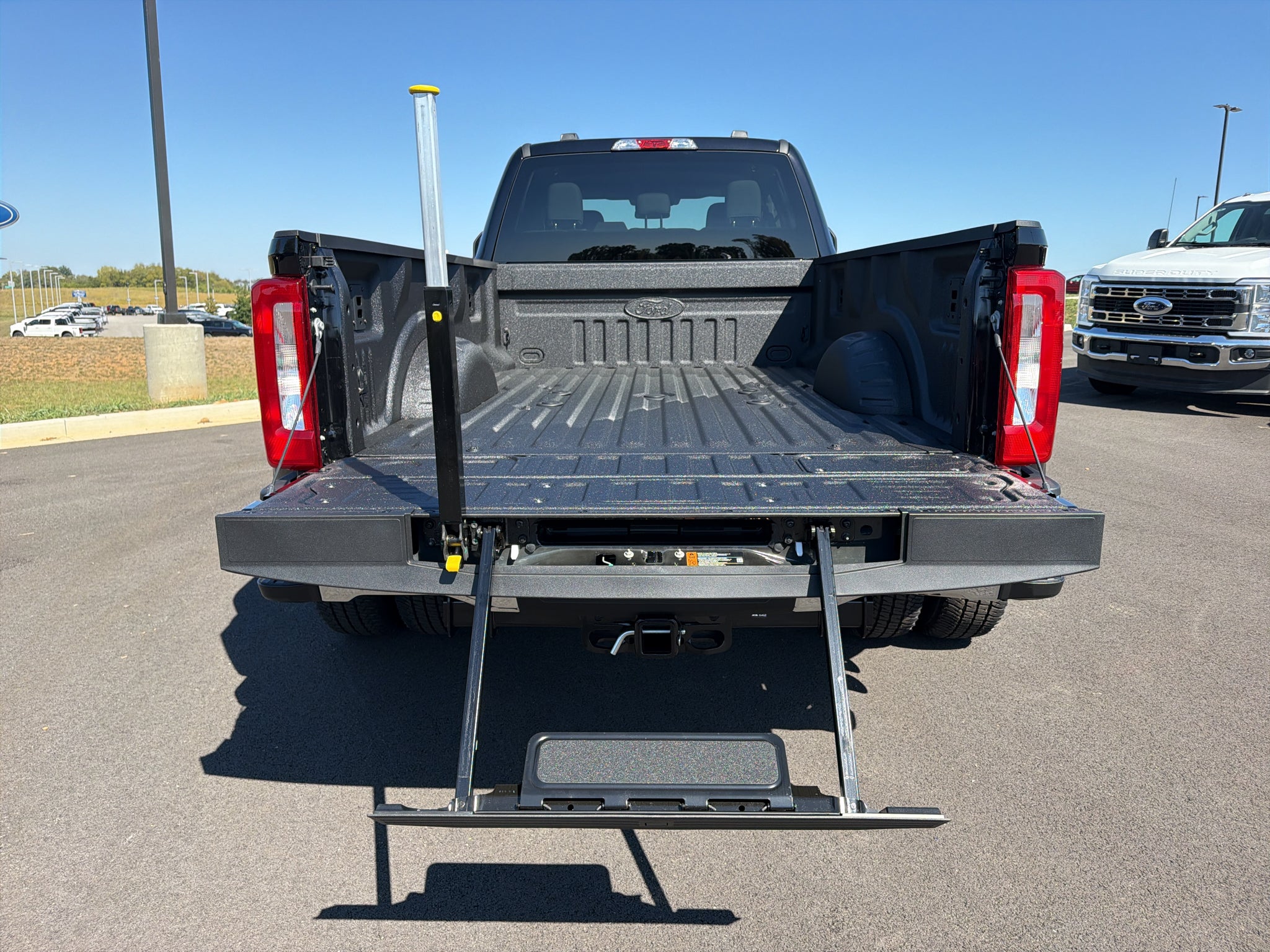 2027 Ford F-350 XLT
