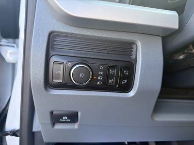 2027 Ford F-350 XLT