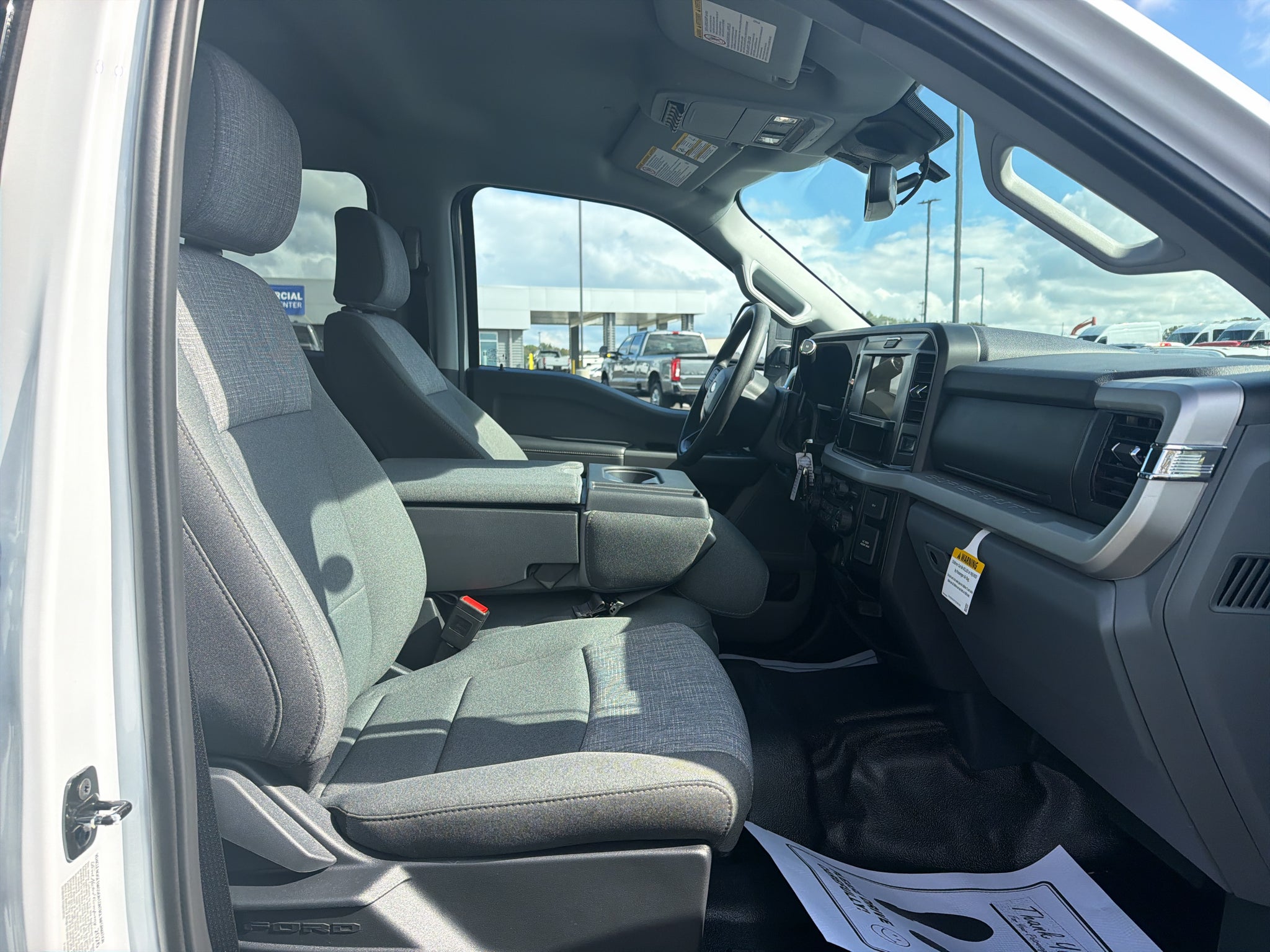 2027 Ford F-350 XLT