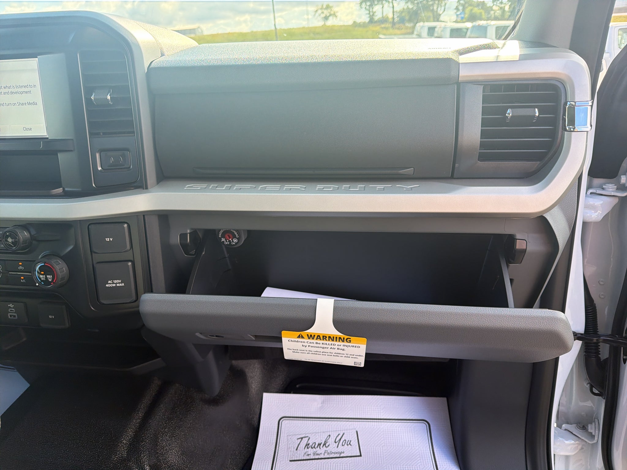 2027 Ford F-350 XLT