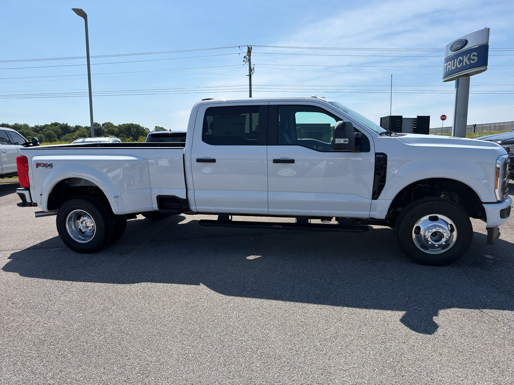 2026 Ford F-350 F-350® XL
