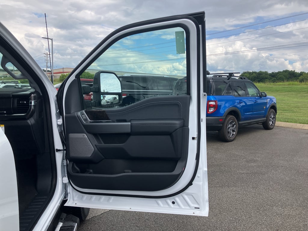 2026 Ford F-350 F-350® Lariat®