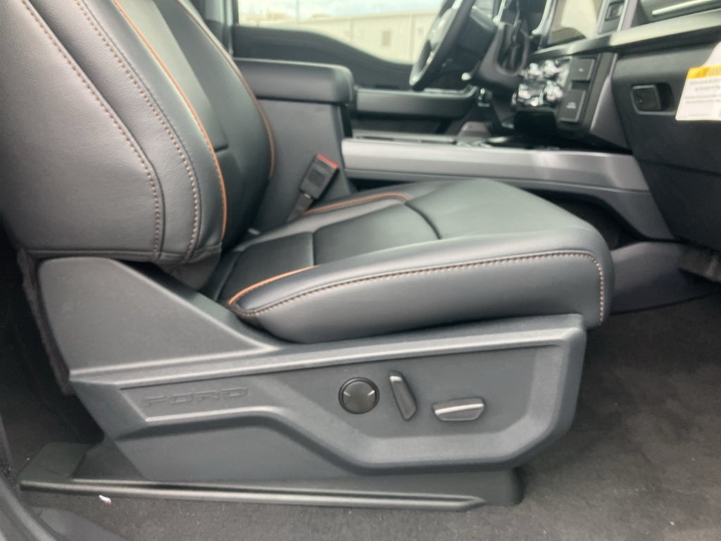 2026 Ford F-350 F-350® Lariat®