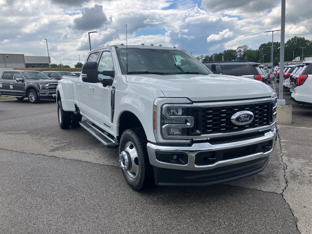 2026 Ford F-350 F-350® Lariat®