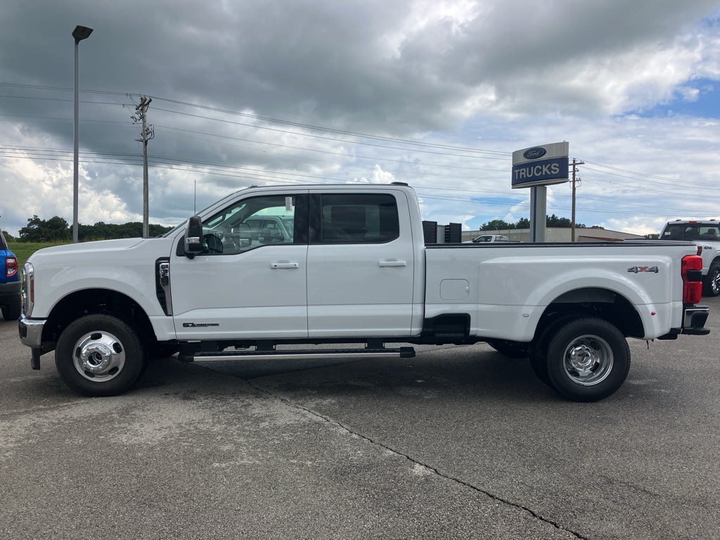 2026 Ford F-350 F-350® Lariat®