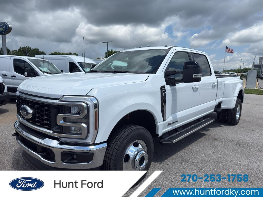 2026 Ford F-350 Lariat 4x4 Crew Cab 8' Box DRW's photo
