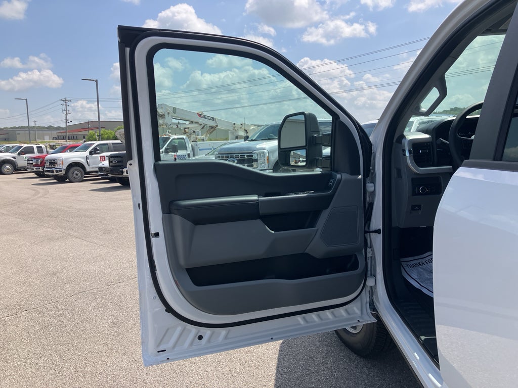 2026 Ford F-350 F-350® XL