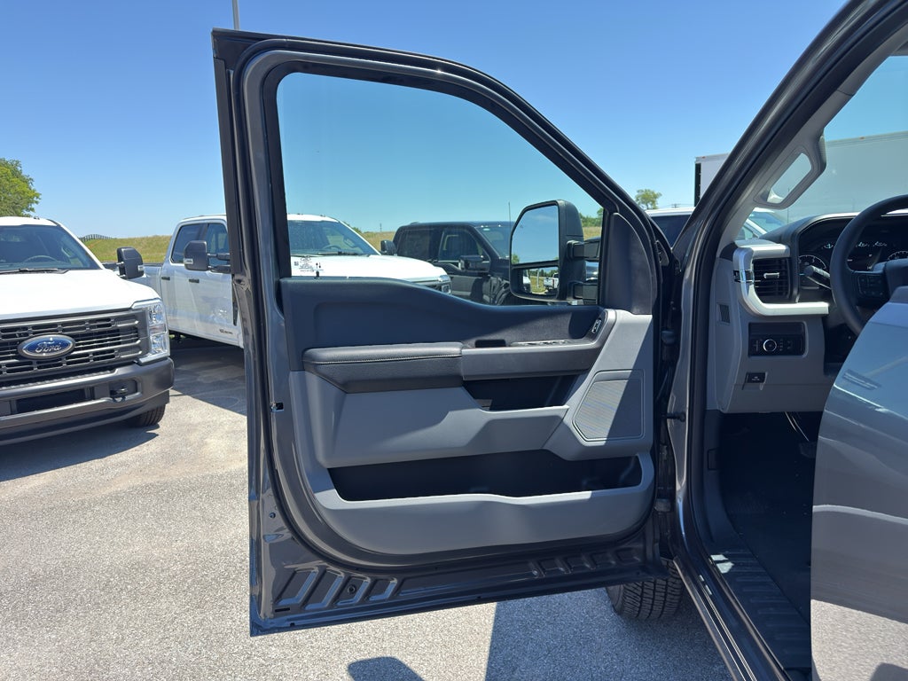 2026 Ford F-350 F-350® XL