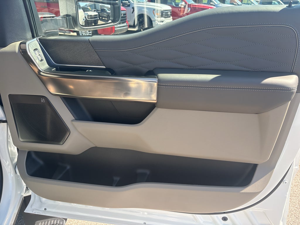 2027 Ford F-450 F-450® Platinum®