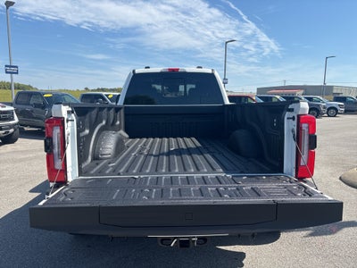 2027 Ford F-450 F-450® Platinum®
