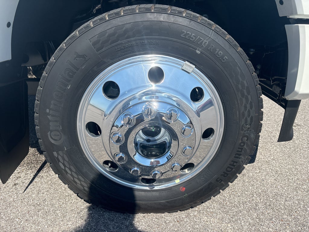 2027 Ford F-450 F-450® Platinum®