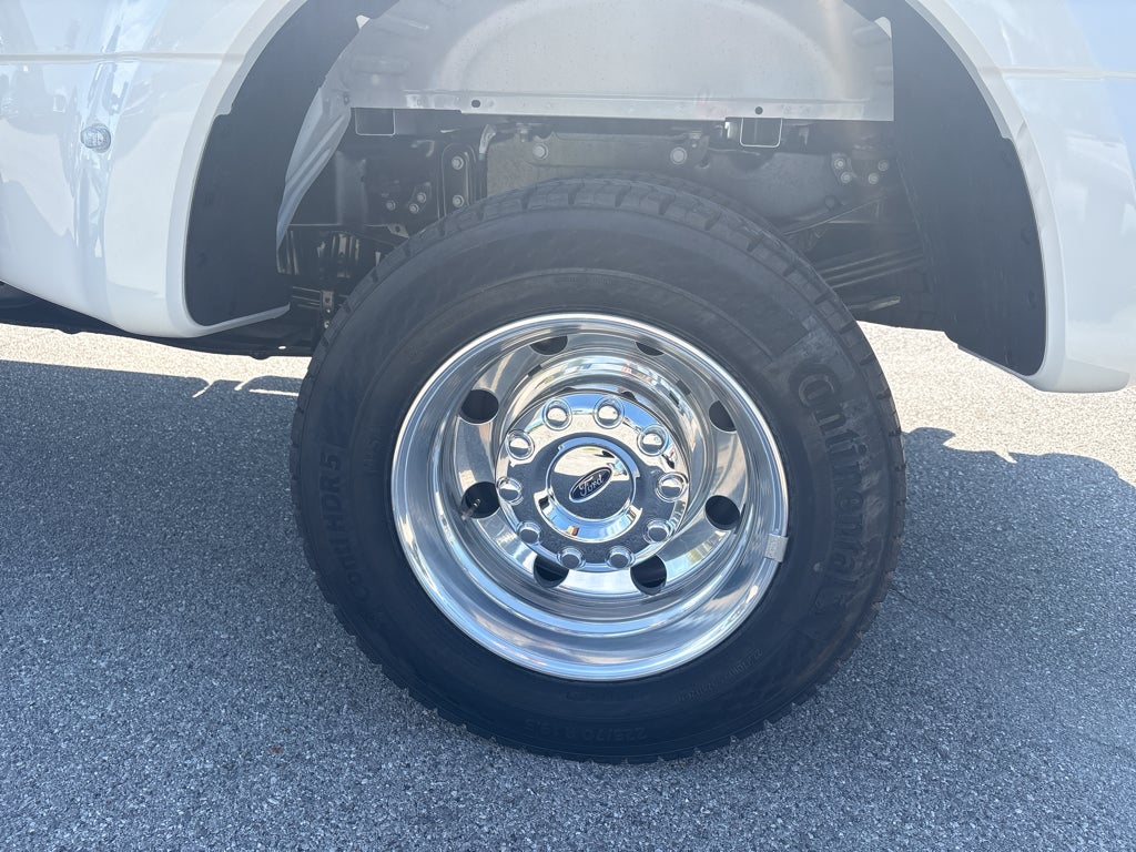 2027 Ford F-450 F-450® Platinum®