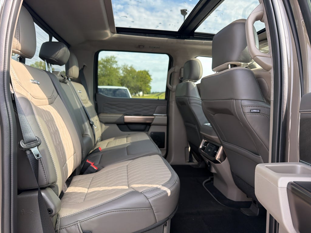 2027 Ford F-450 F-450® Platinum®