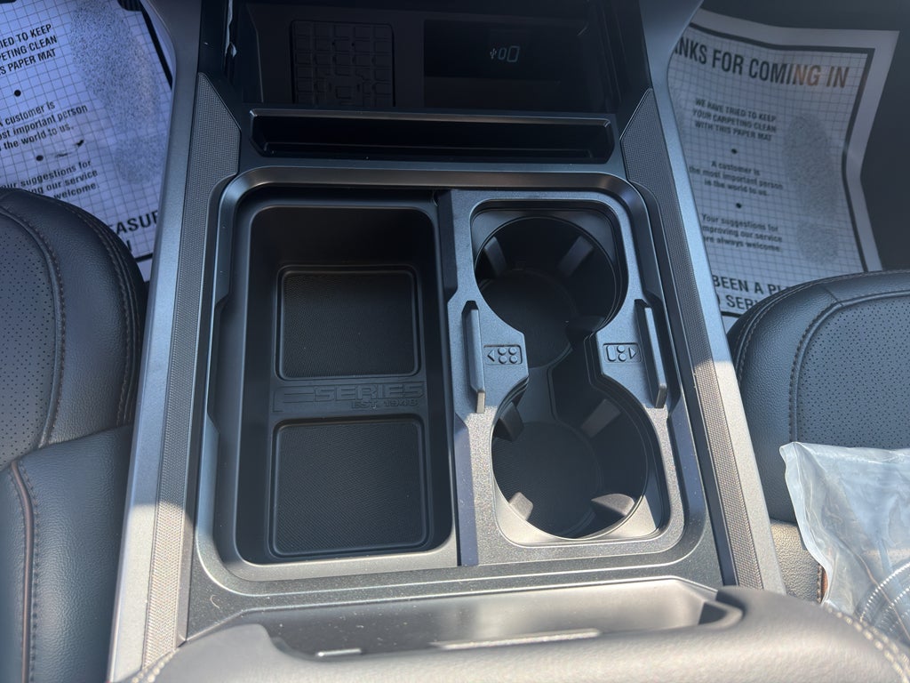 2026 Ford F-450 F-450® Lariat®