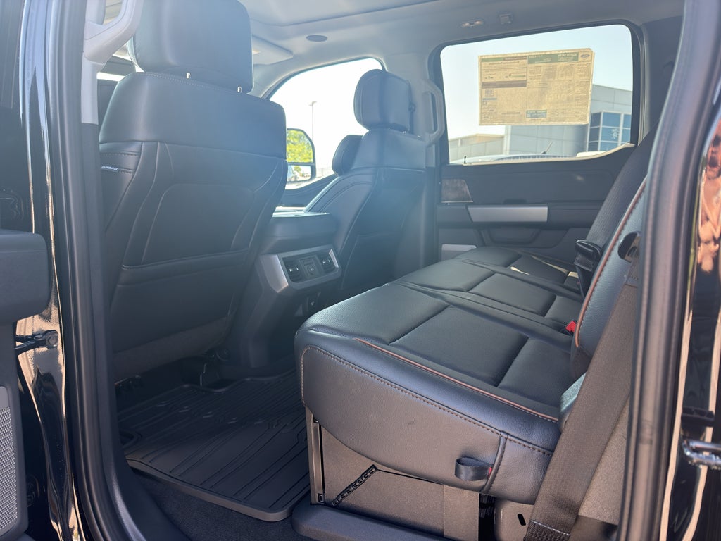 2026 Ford F-450 F-450® Lariat®
