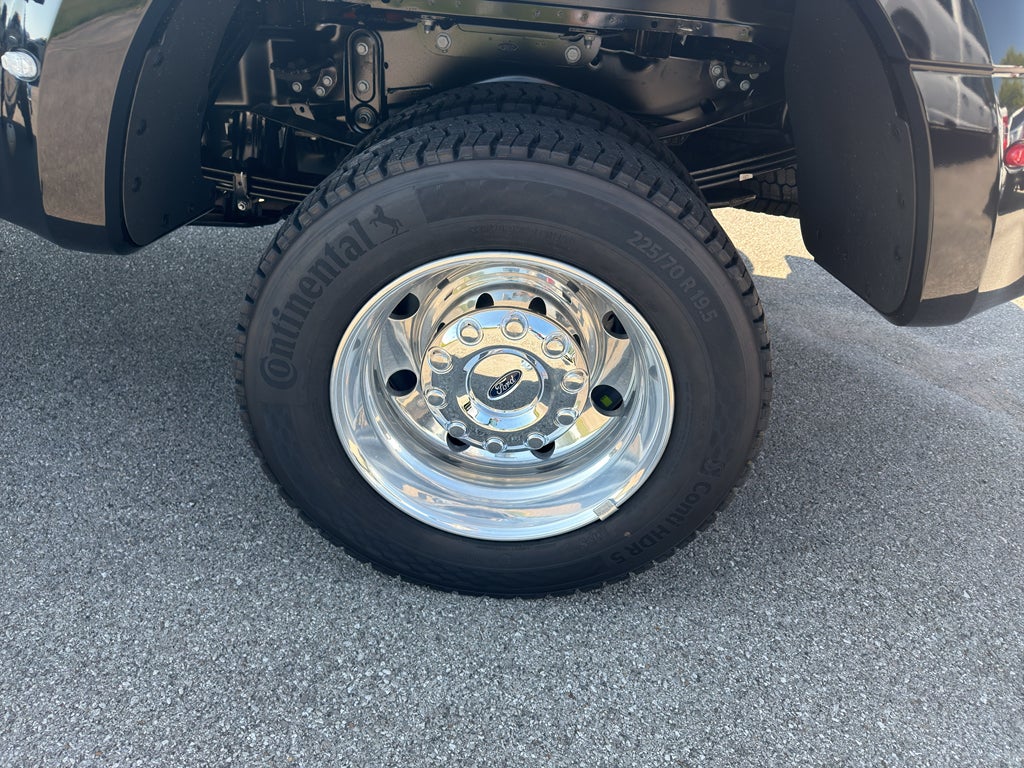 2026 Ford F-450 F-450® Lariat®