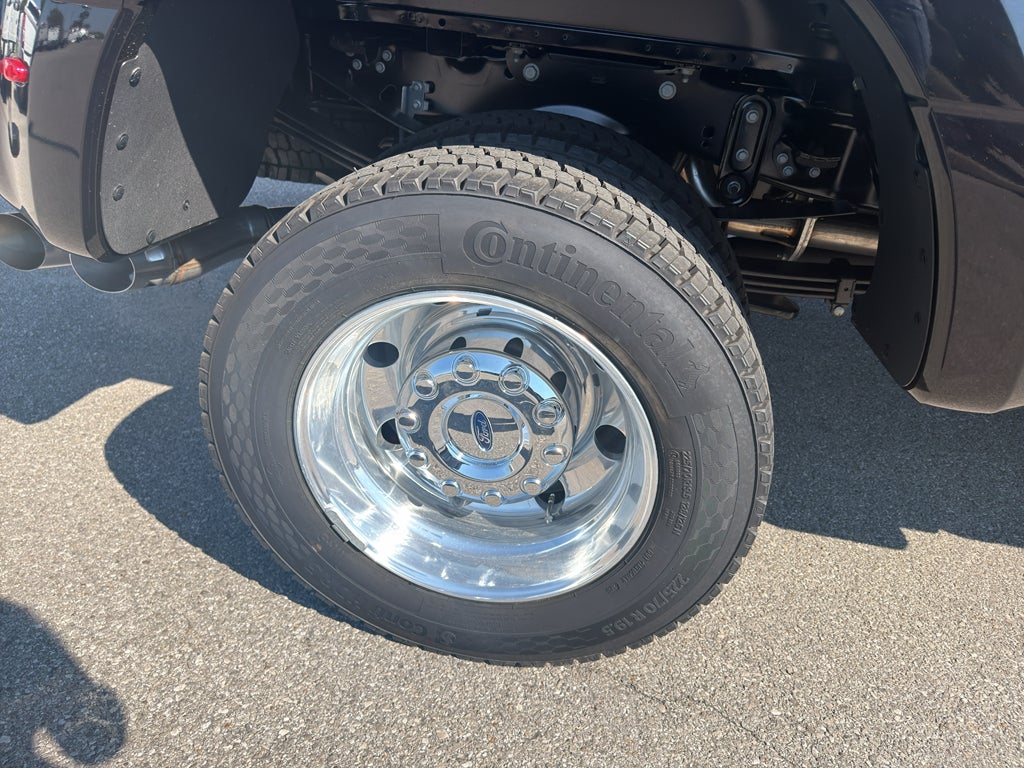 2026 Ford F-450 F-450® Lariat®
