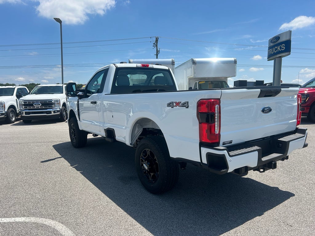 2025 Ford F-350 F-350® XL